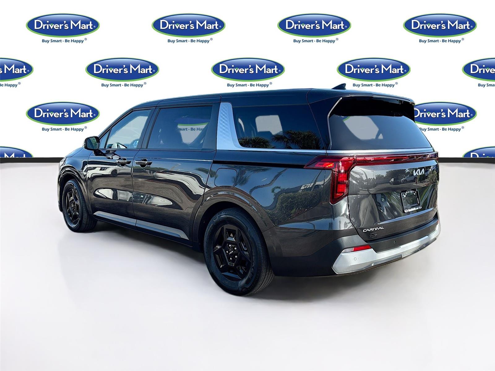 2025 Kia Carnival LXS