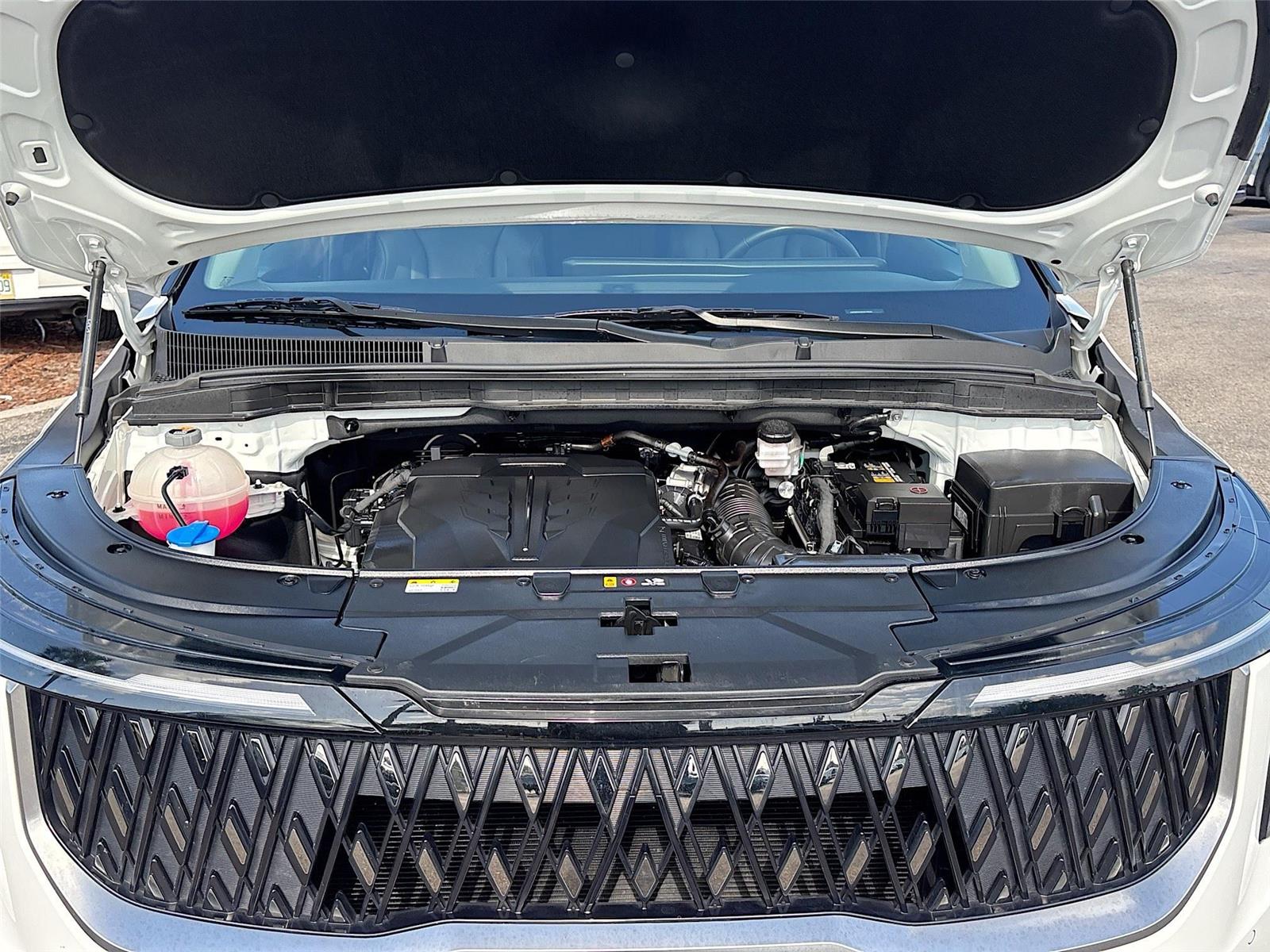 2025 Kia Carnival LXS