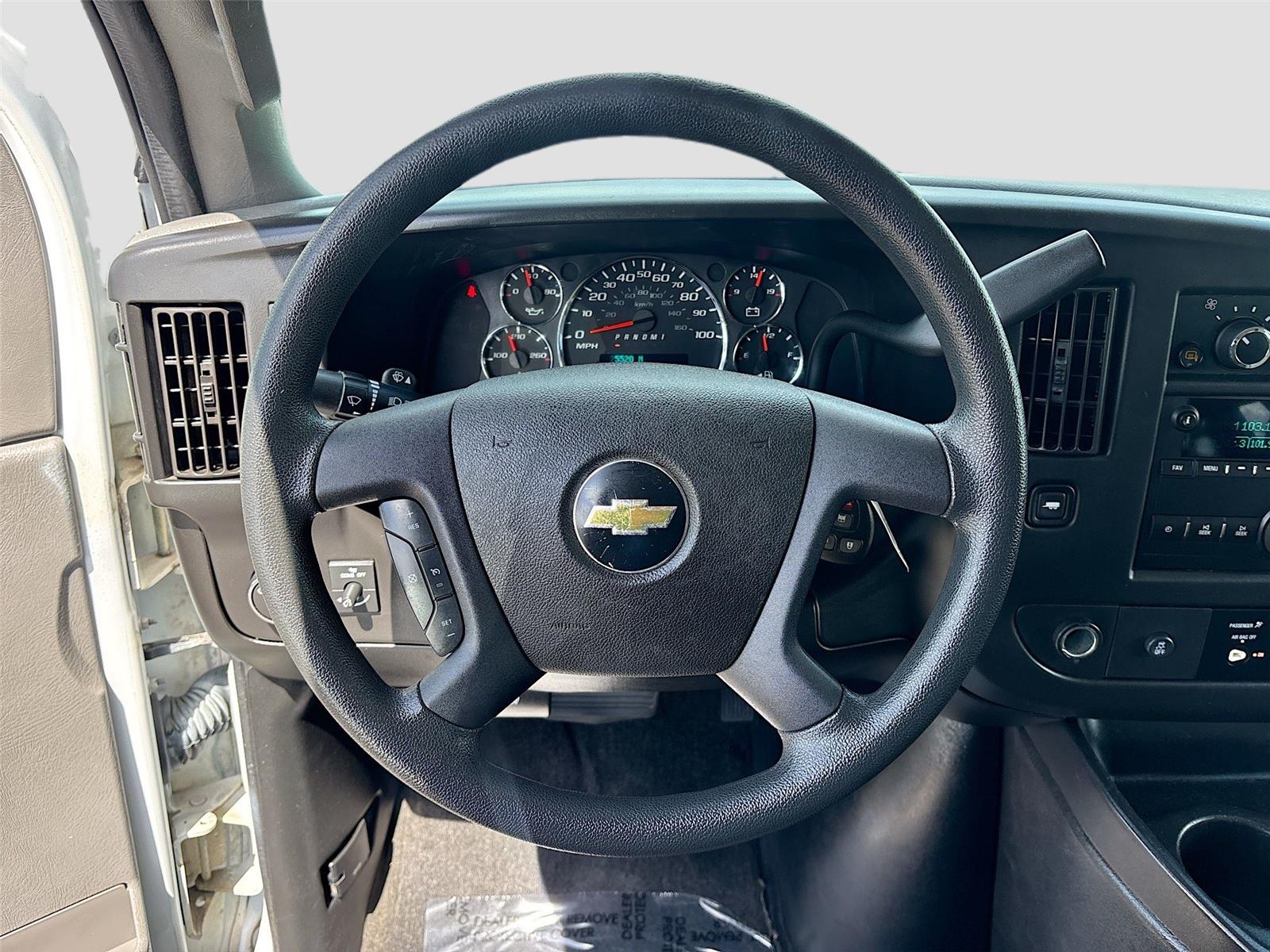 2018 Chevrolet Express Passenger LT