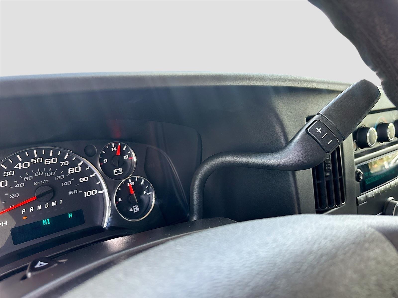 2018 Chevrolet Express Passenger LT