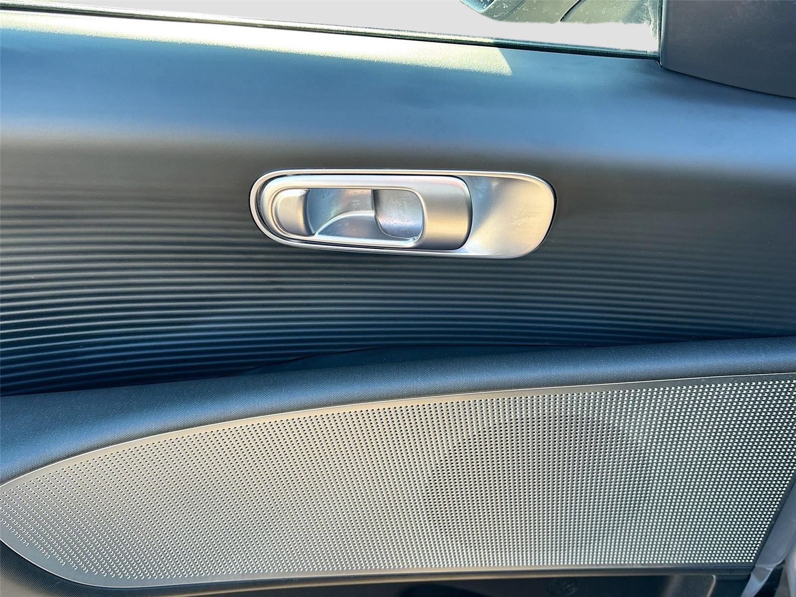 2024 Hyundai IONIQ 6 SEL