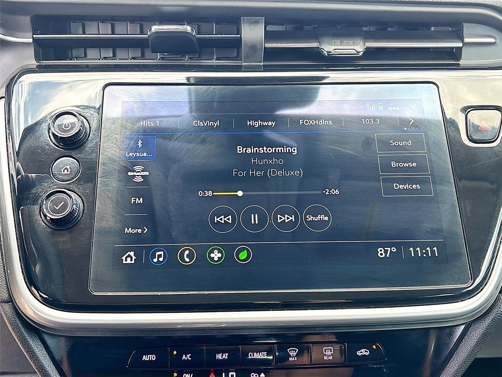 2023 Chevrolet Bolt EUV LT