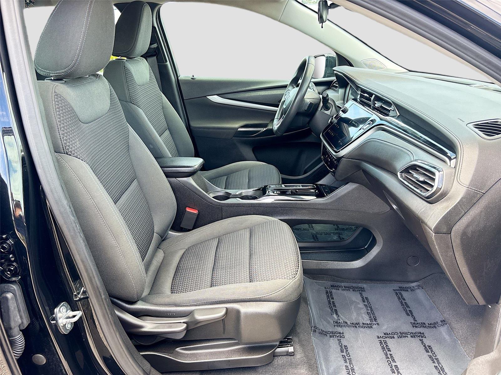 2023 Chevrolet Bolt EUV LT