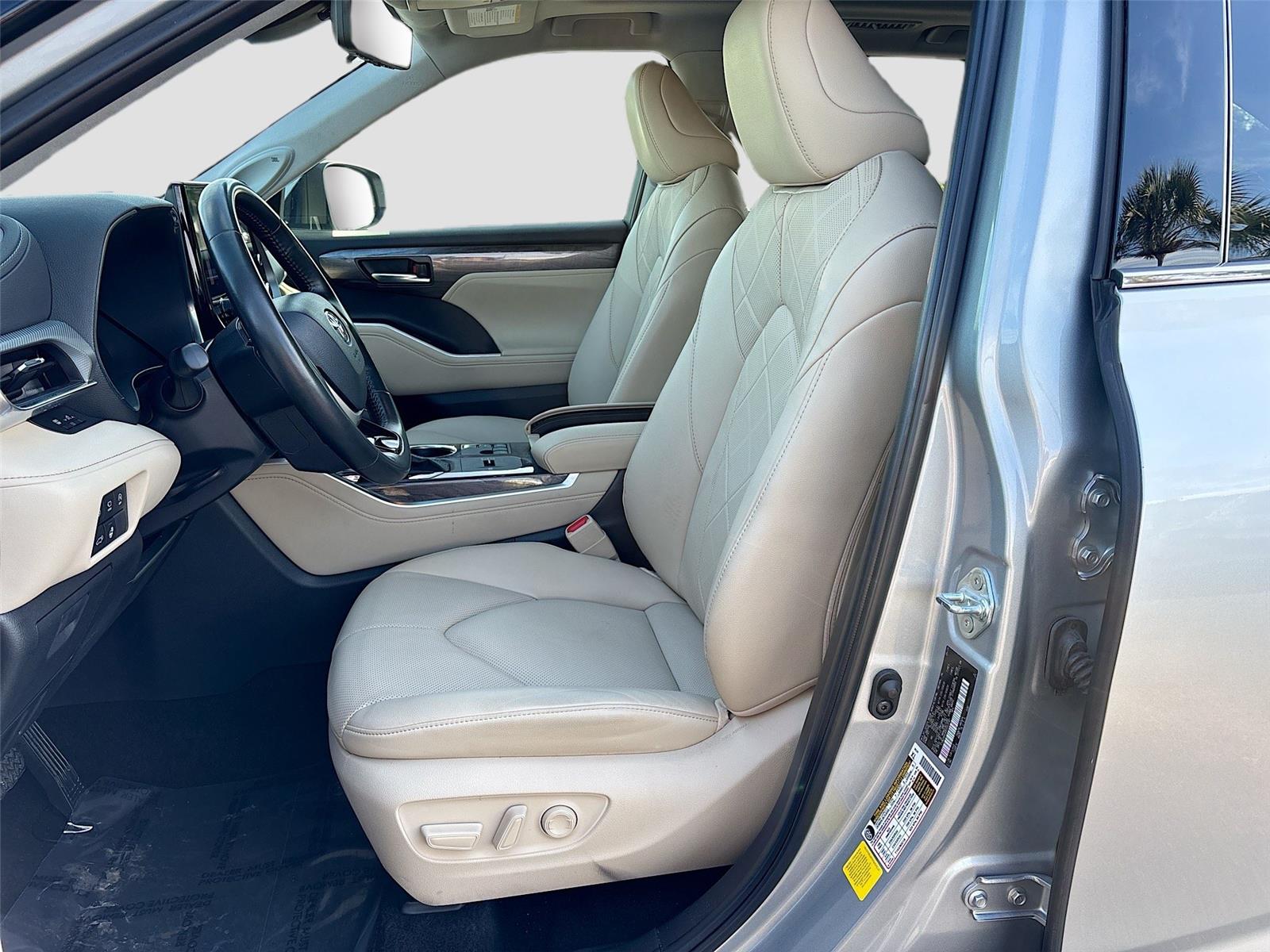 2024 Toyota Highlander Platinum