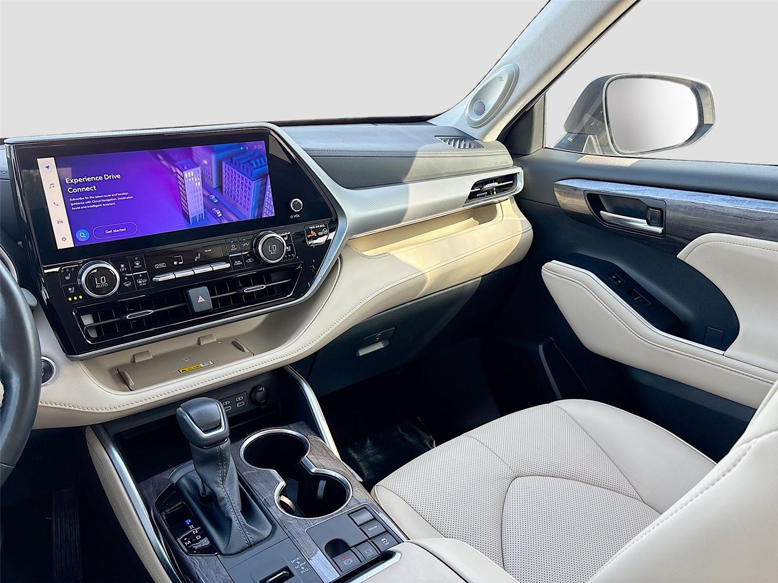 2024 Toyota Highlander Platinum