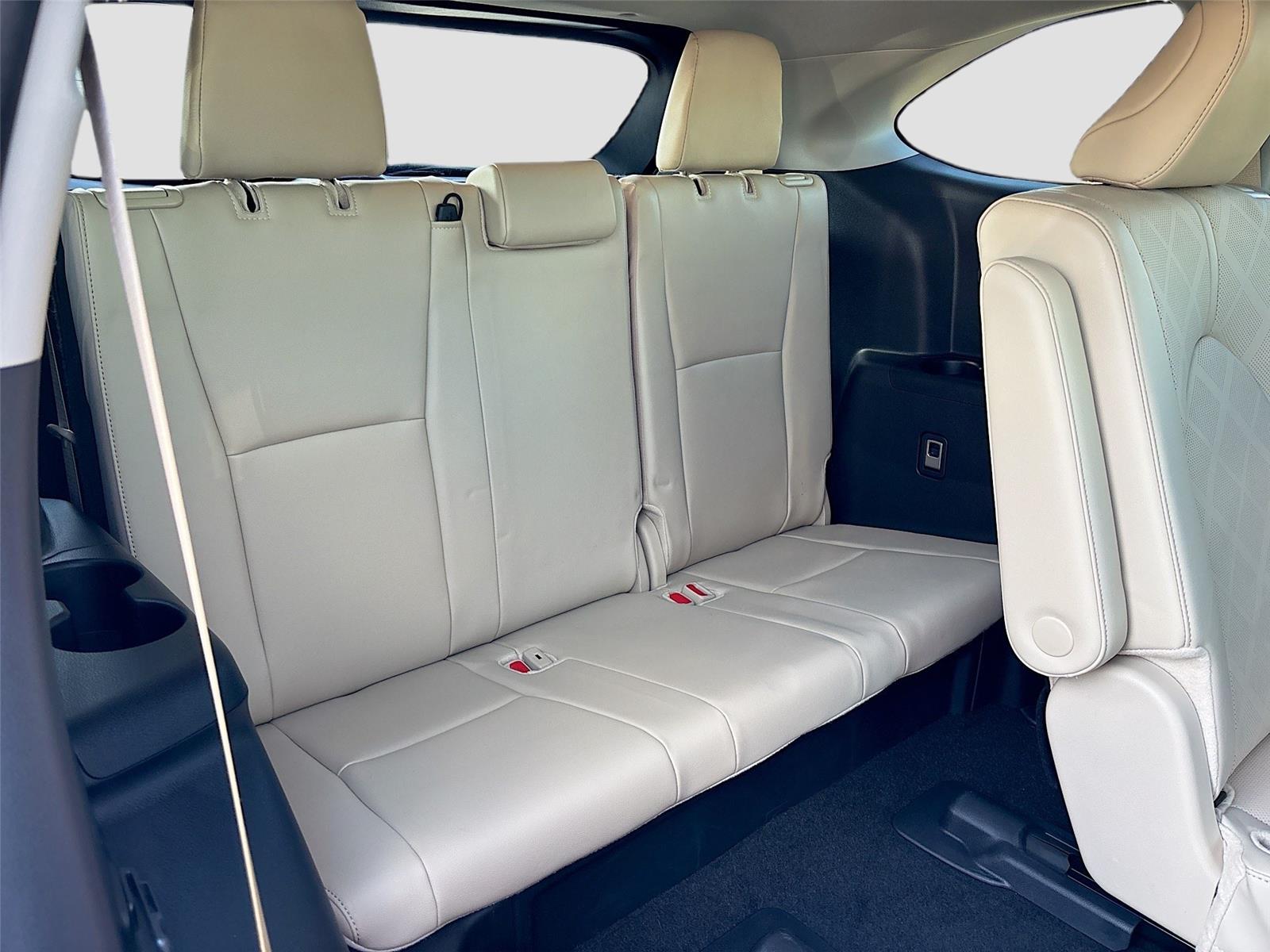 2024 Toyota Highlander Platinum