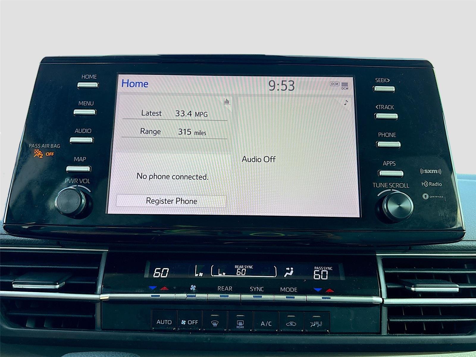 2022 Toyota Sienna LE 8-Passenger