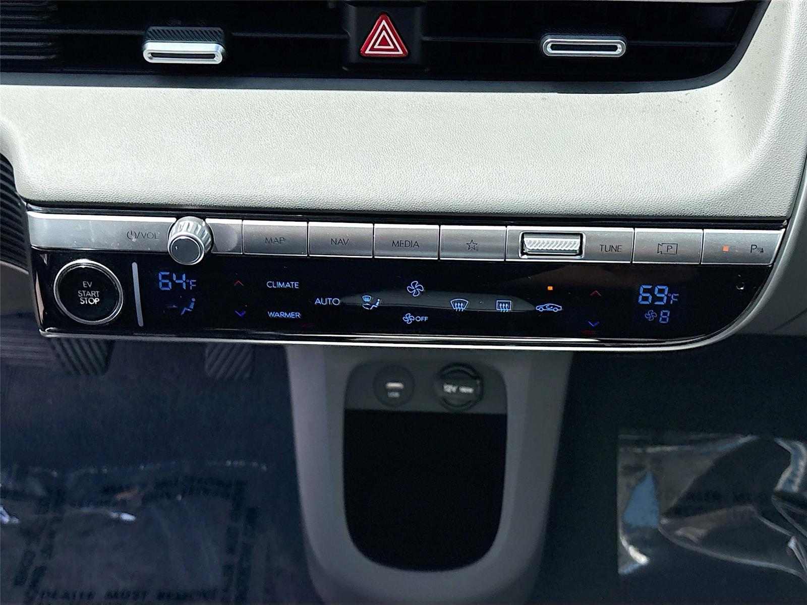 2024 Hyundai IONIQ 5 SE