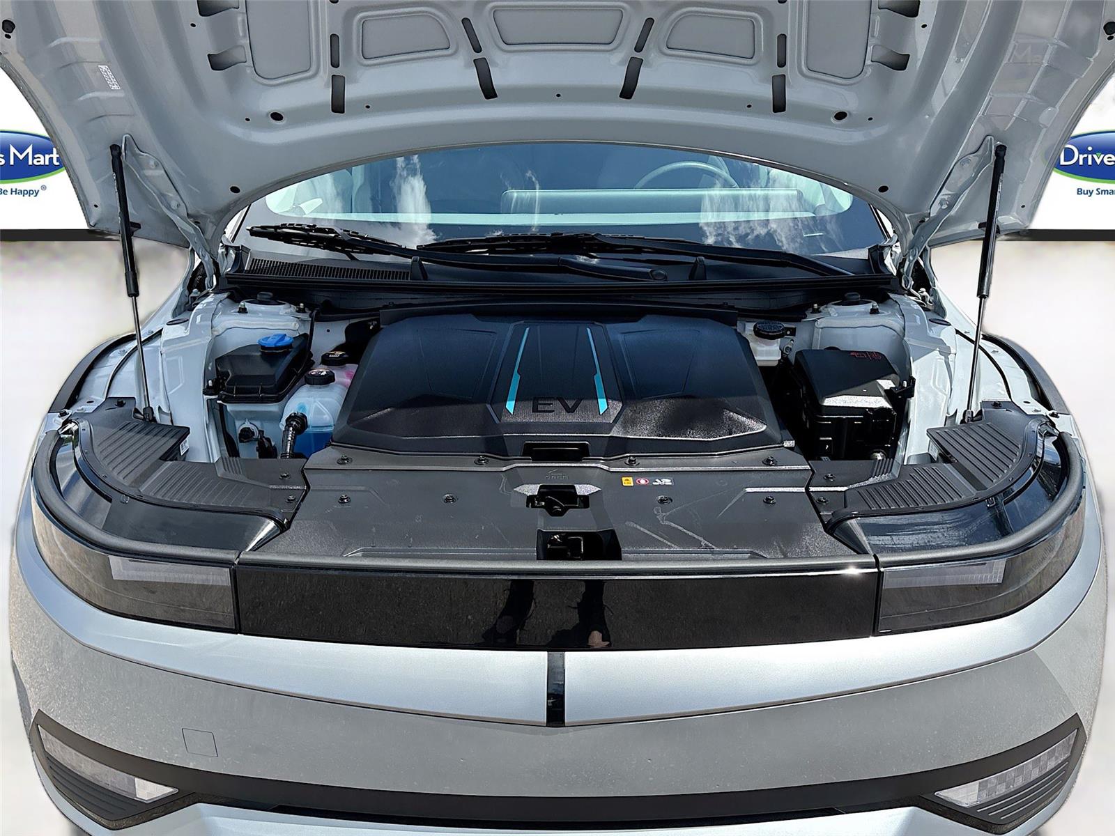 2024 Hyundai IONIQ 5 SE