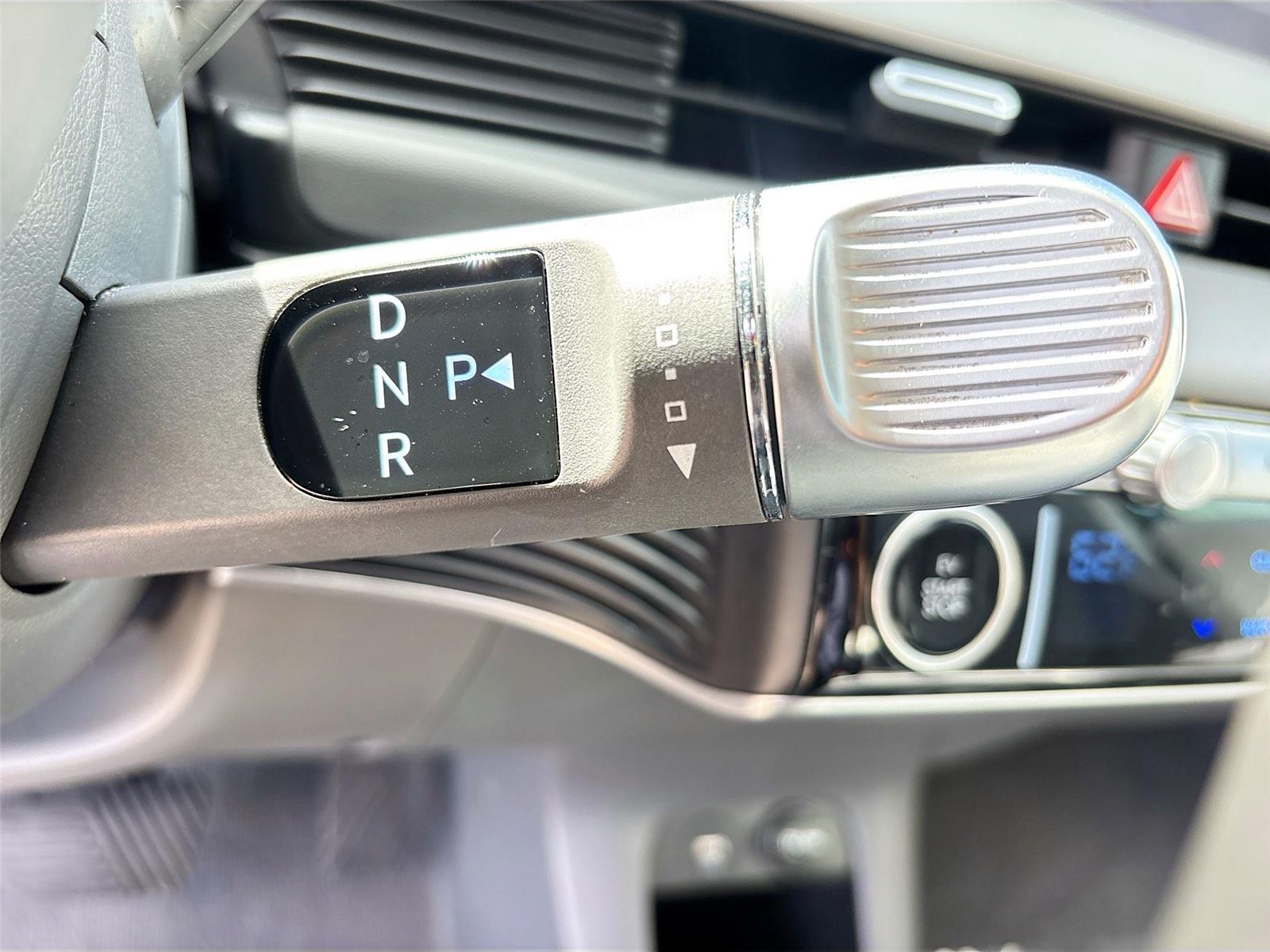 2024 Hyundai IONIQ 5 SE