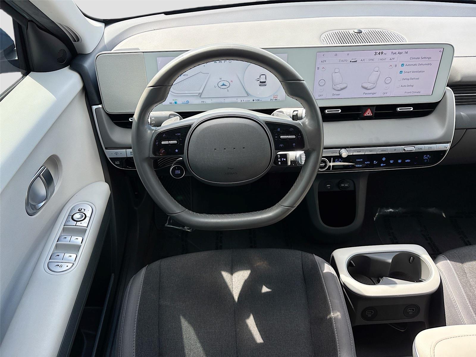 2024 Hyundai IONIQ 5 SE