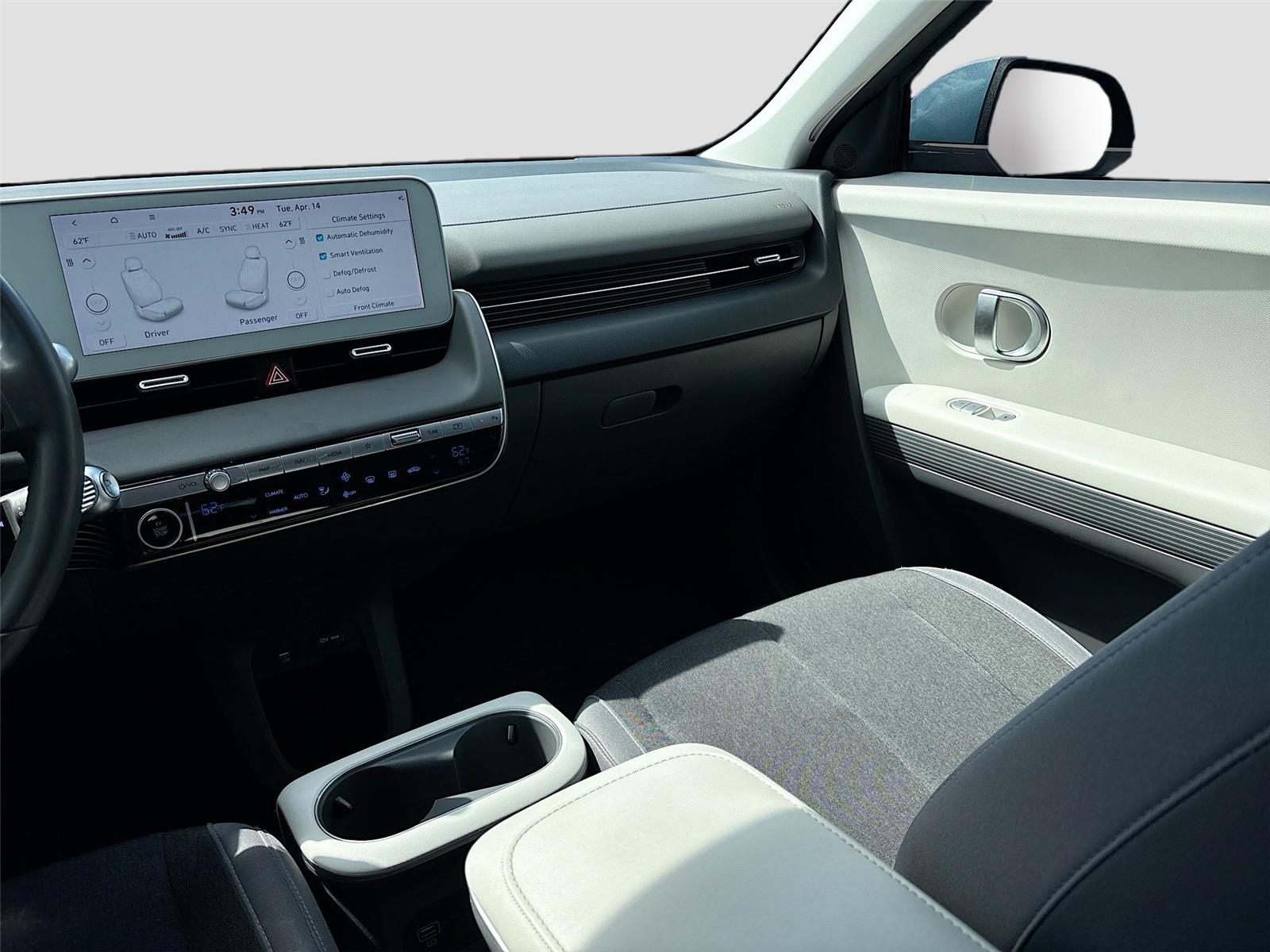 2024 Hyundai IONIQ 5 SE