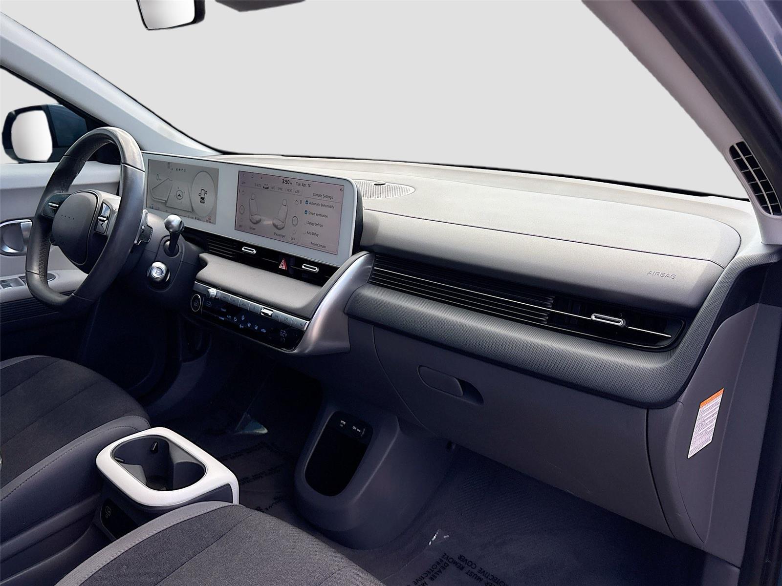 2024 Hyundai IONIQ 5 SE