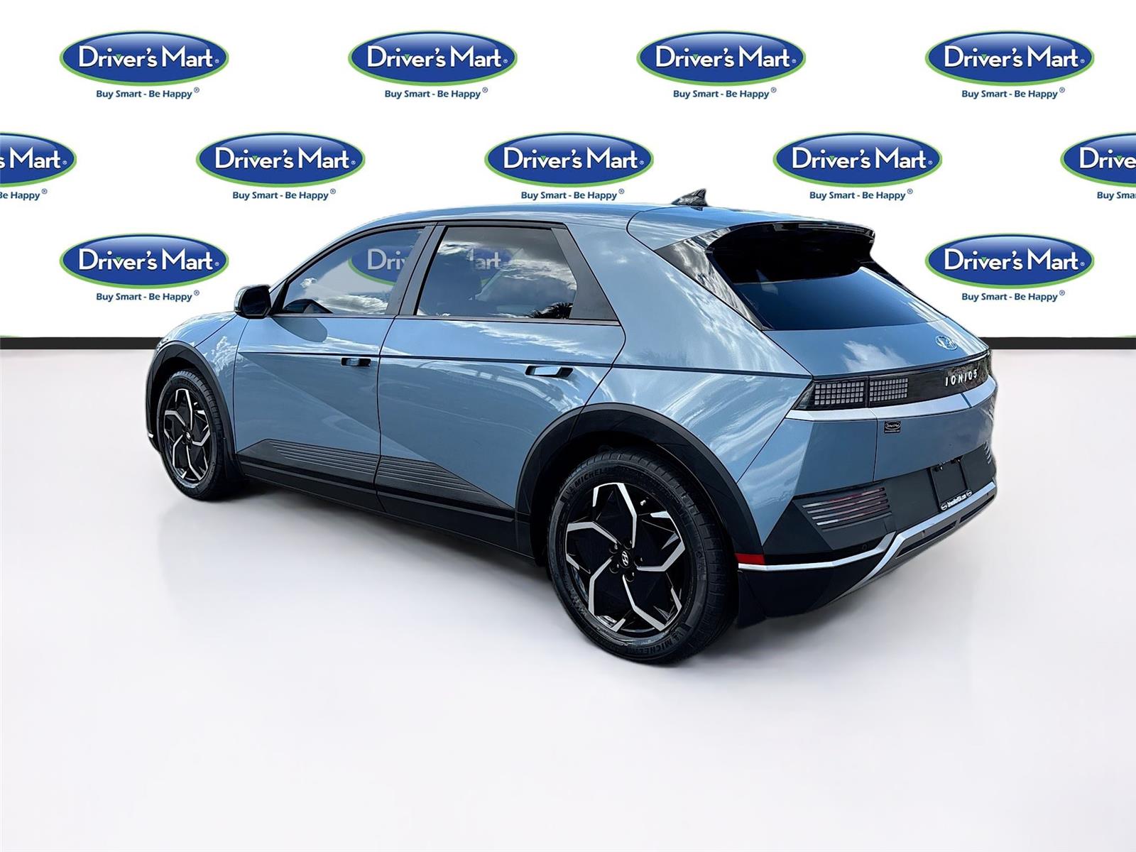 2024 Hyundai IONIQ 5 SE