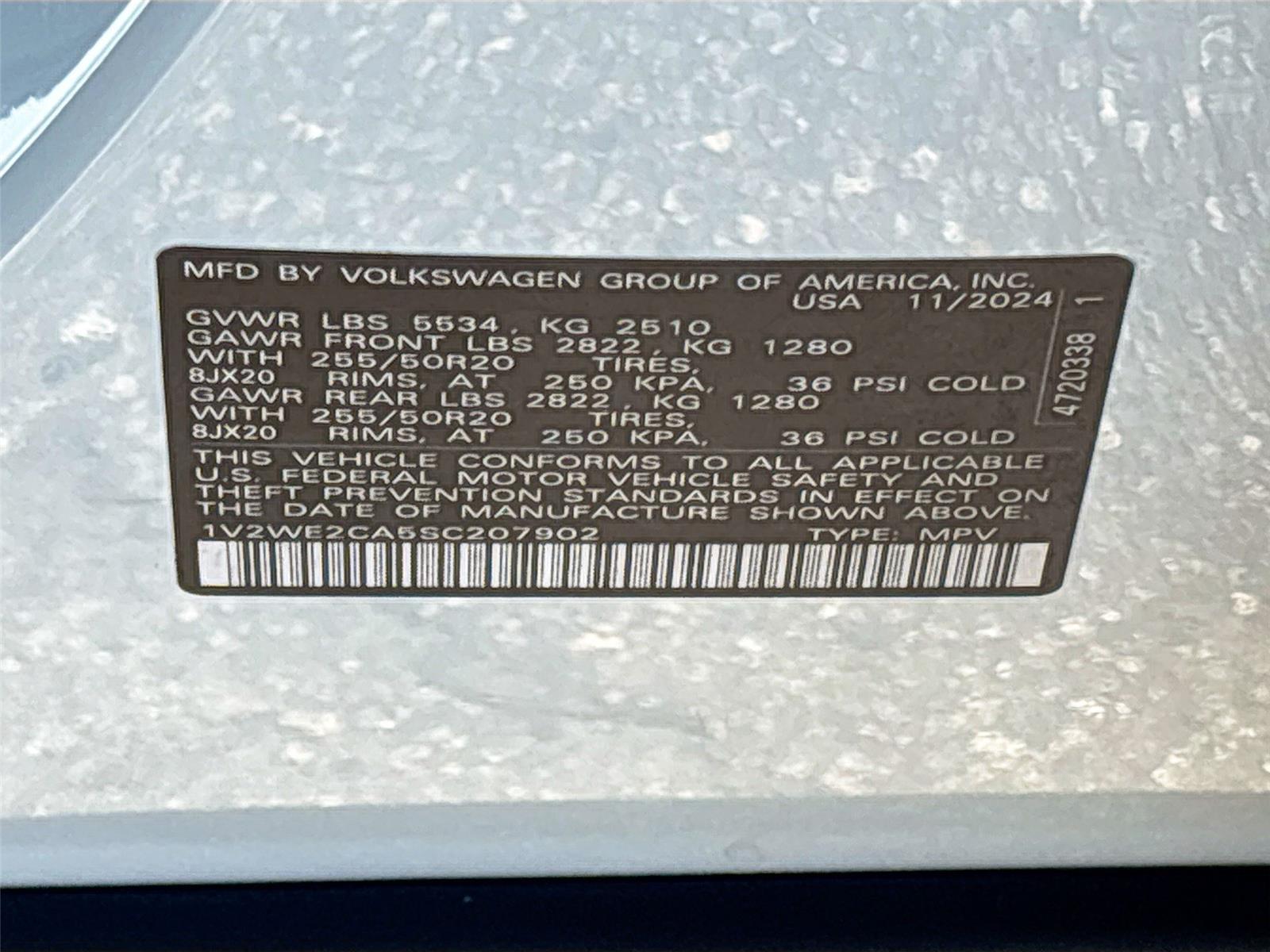 2025 Volkswagen Atlas Cross Sport 2.0T SE w/Technology