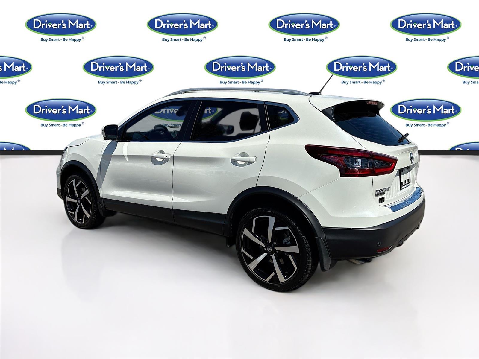 2022 Nissan Rogue Sport SL