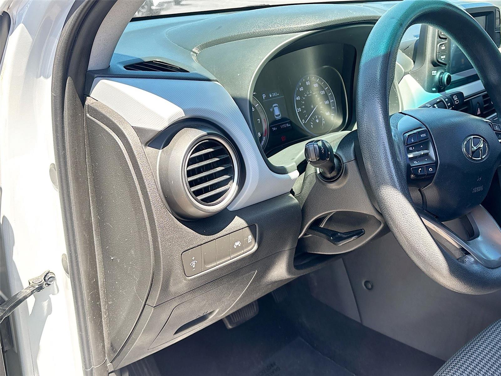 2020 Hyundai Kona SE