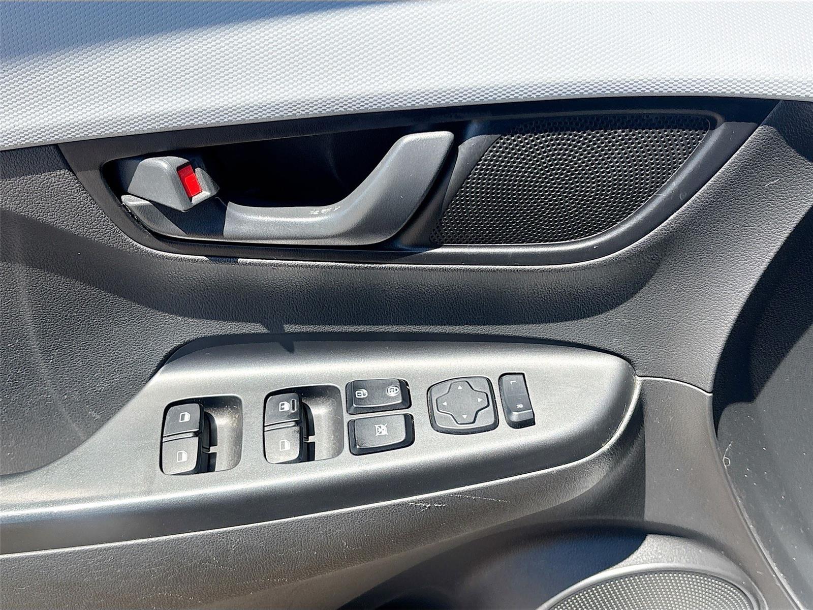 2020 Hyundai Kona SE