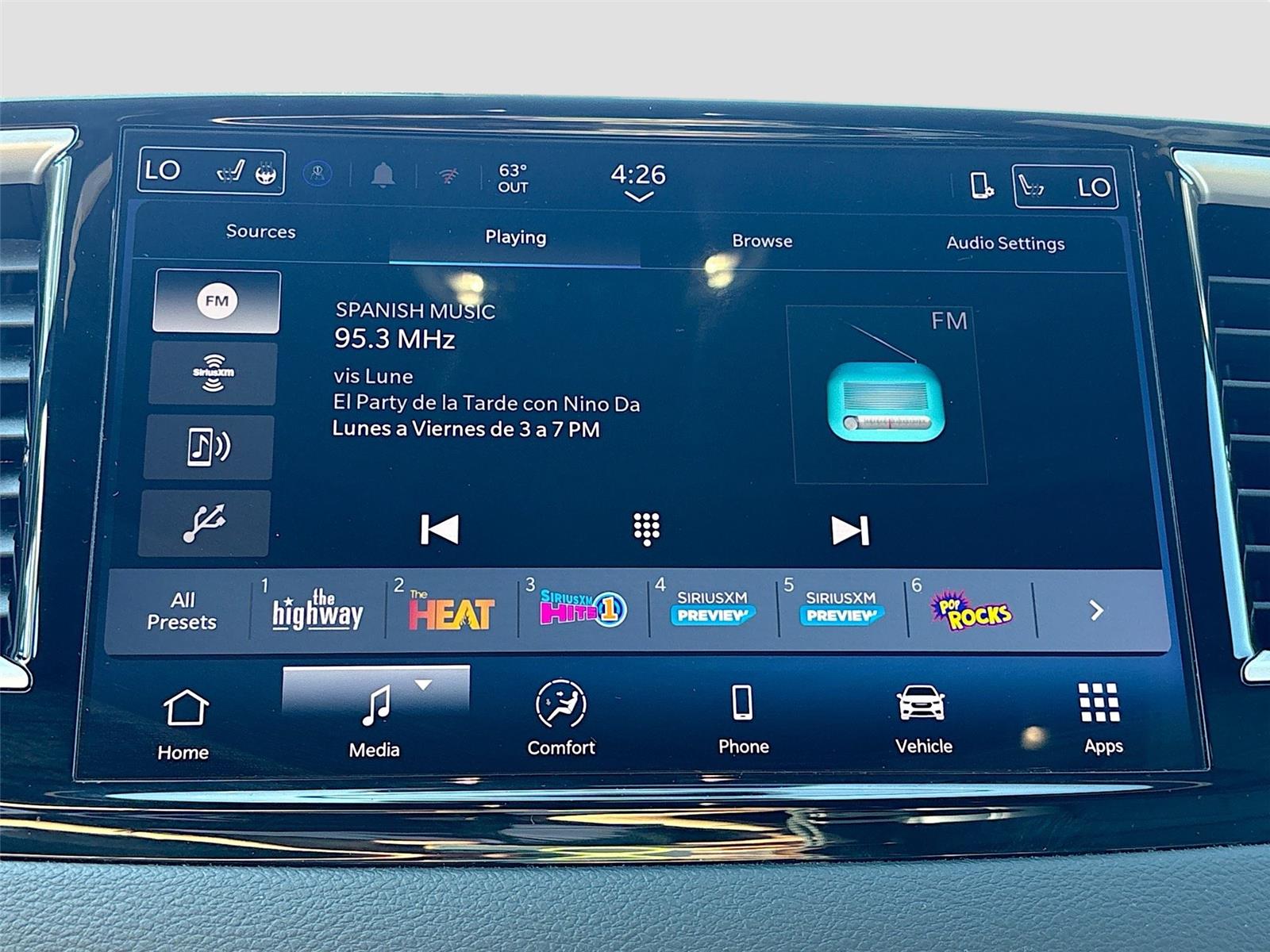 2025 Chrysler Pacifica Select