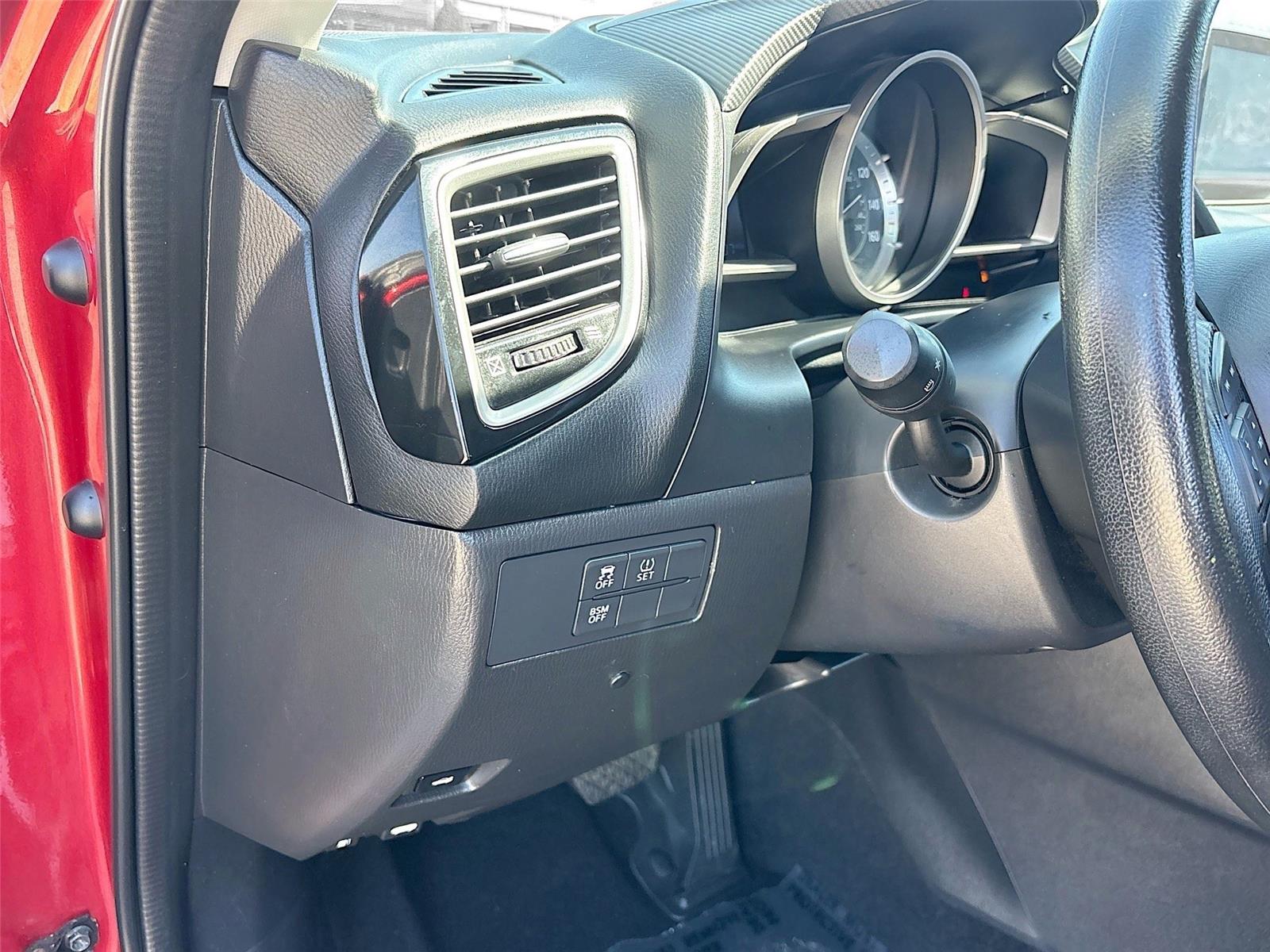 2016 Mazda Mazda3 i Sport