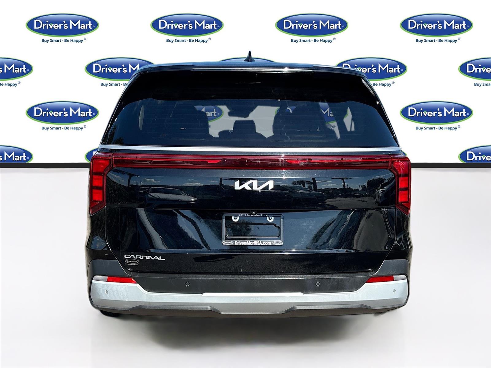 2025 Kia Carnival LXS