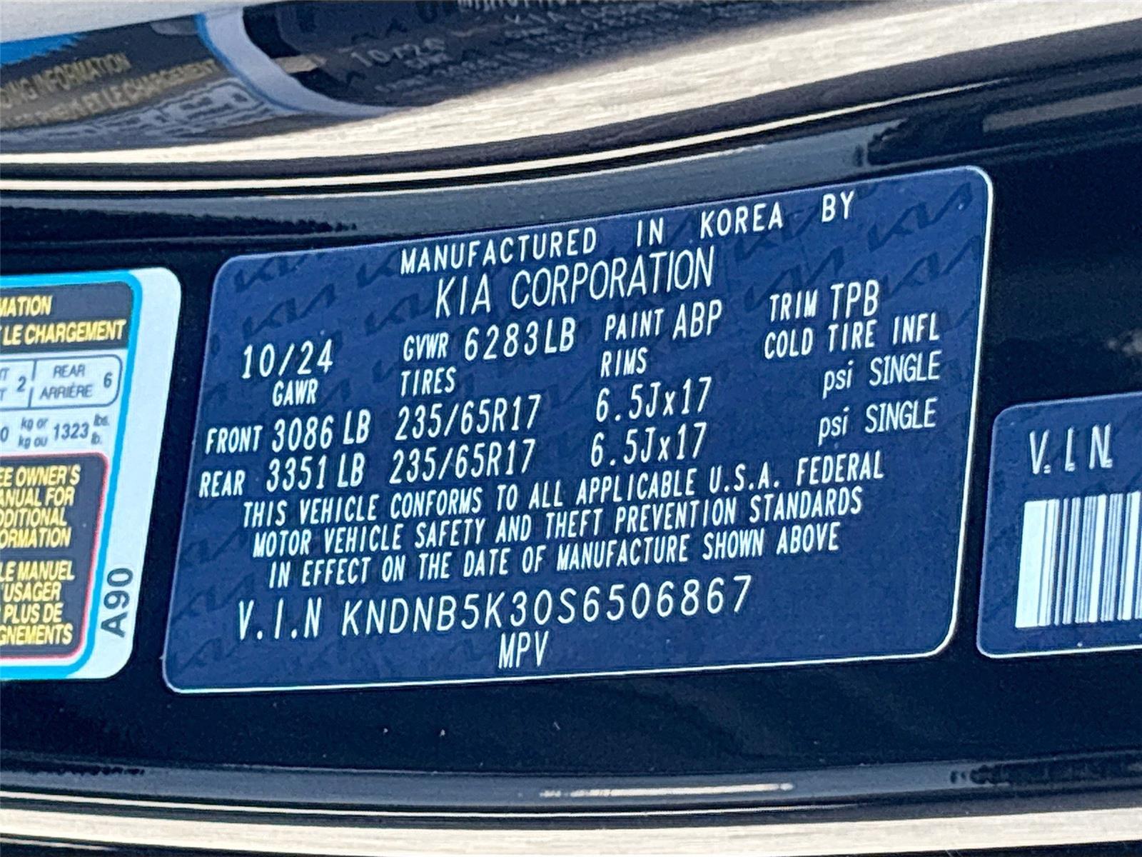 2025 Kia Carnival LXS