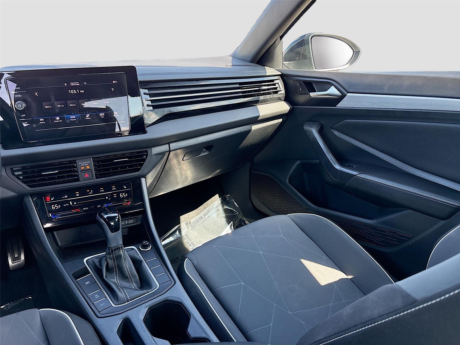 2025 Volkswagen Jetta Sport