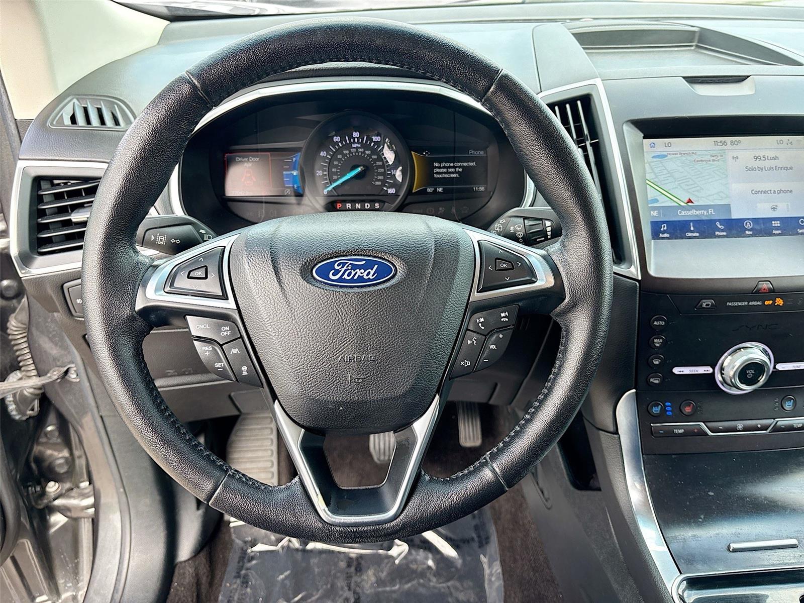 2020 Ford Edge Titanium