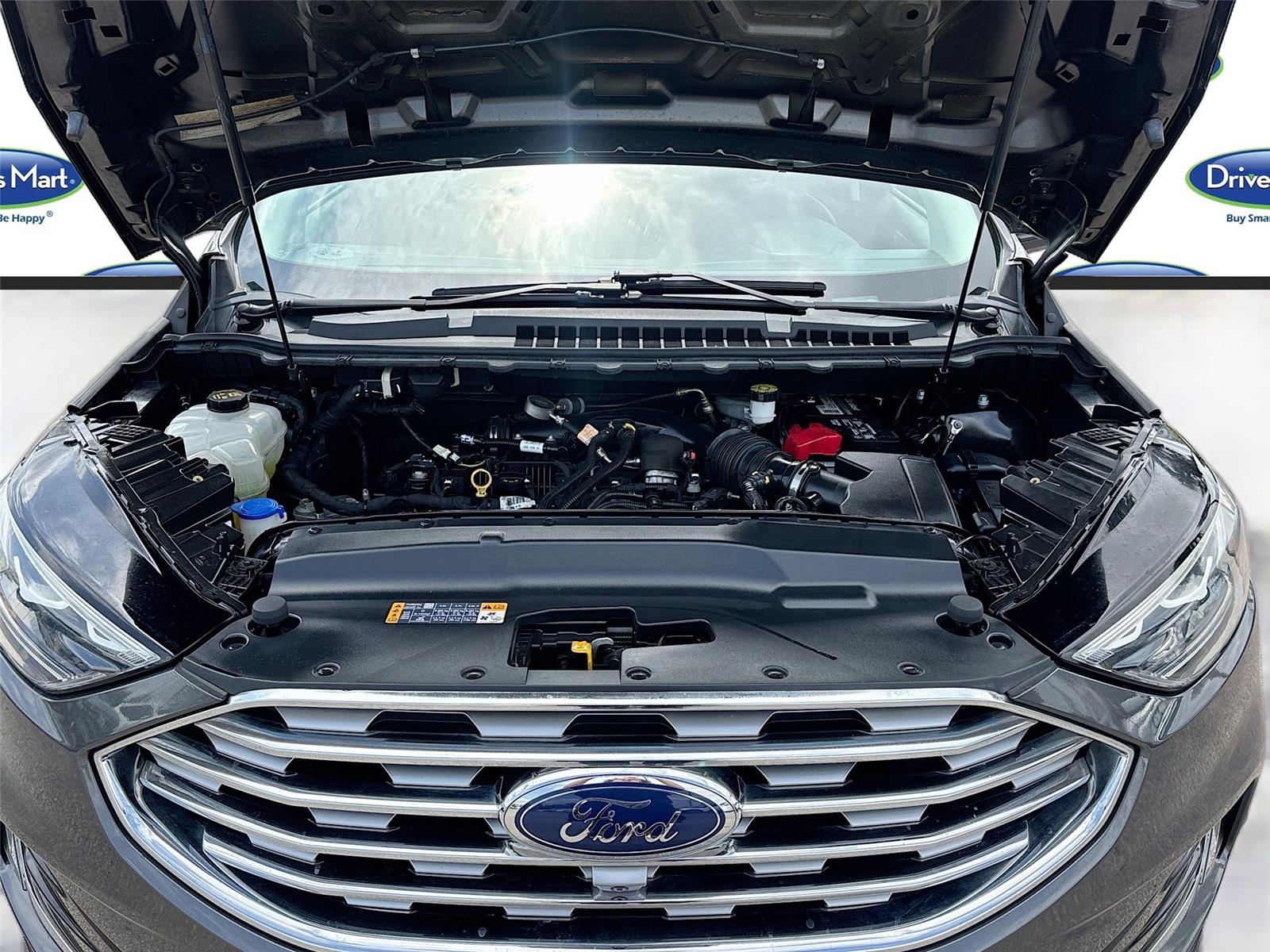 2020 Ford Edge Titanium