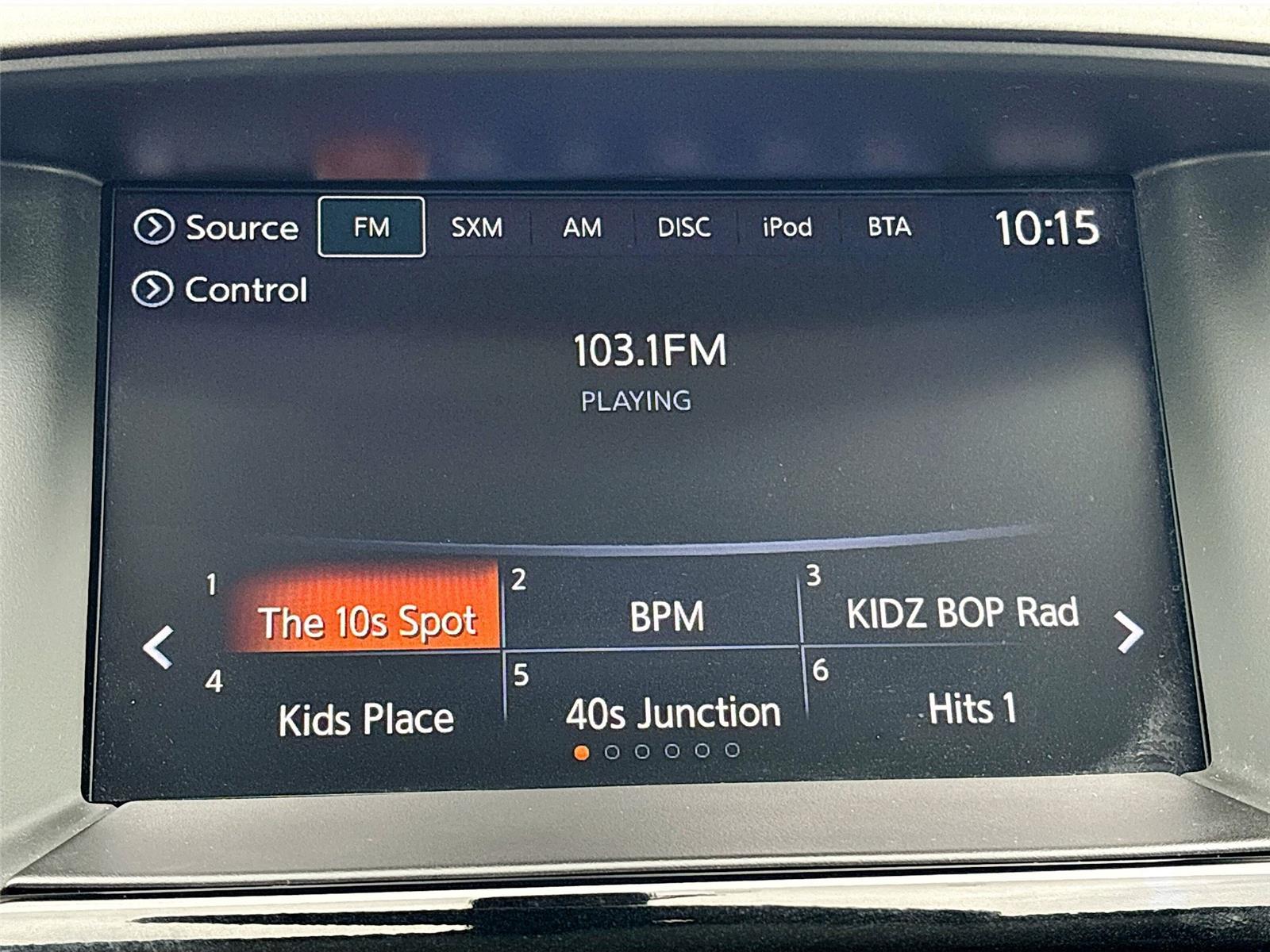 2019 Nissan Pathfinder SV