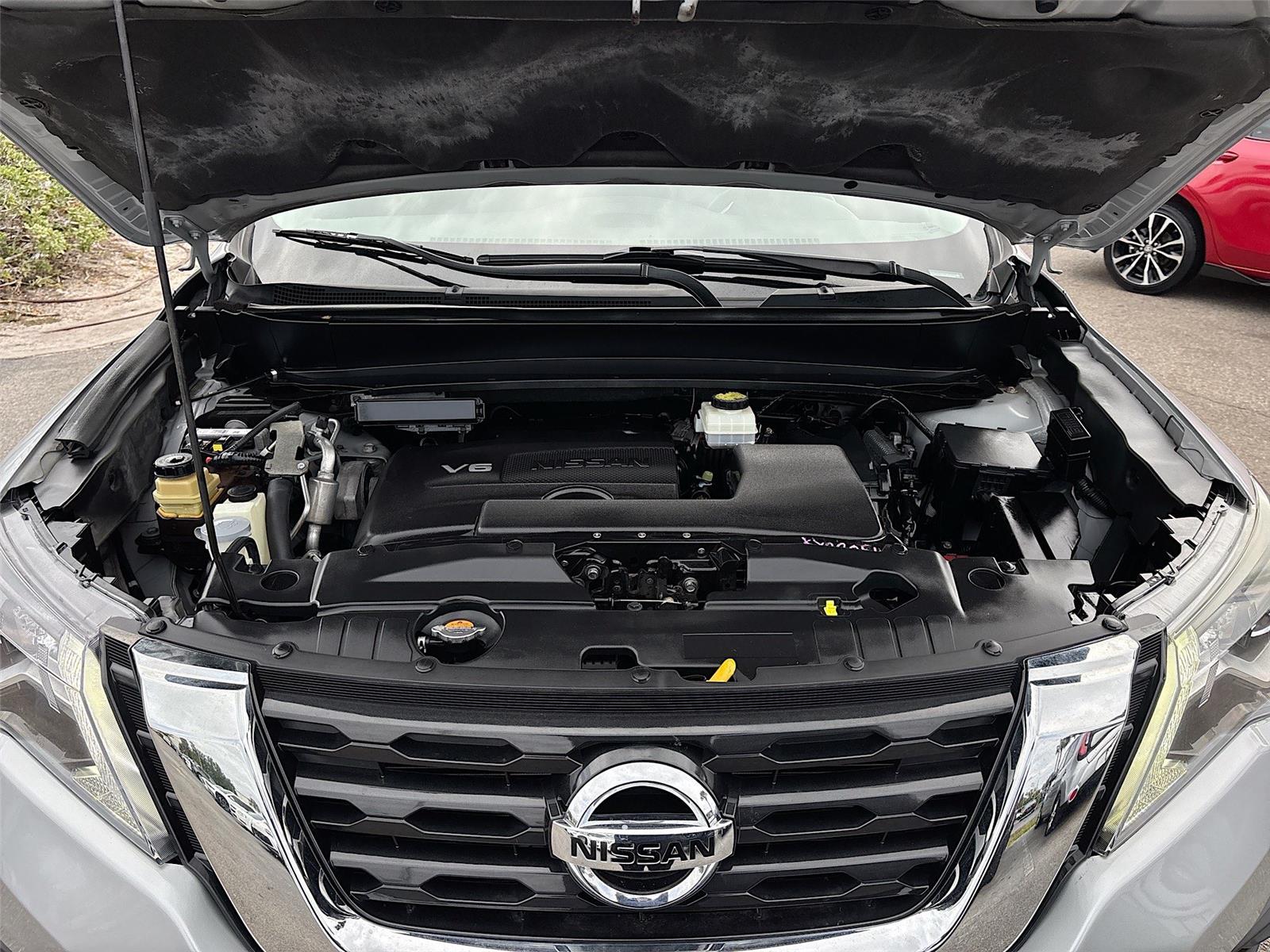 2019 Nissan Pathfinder SV