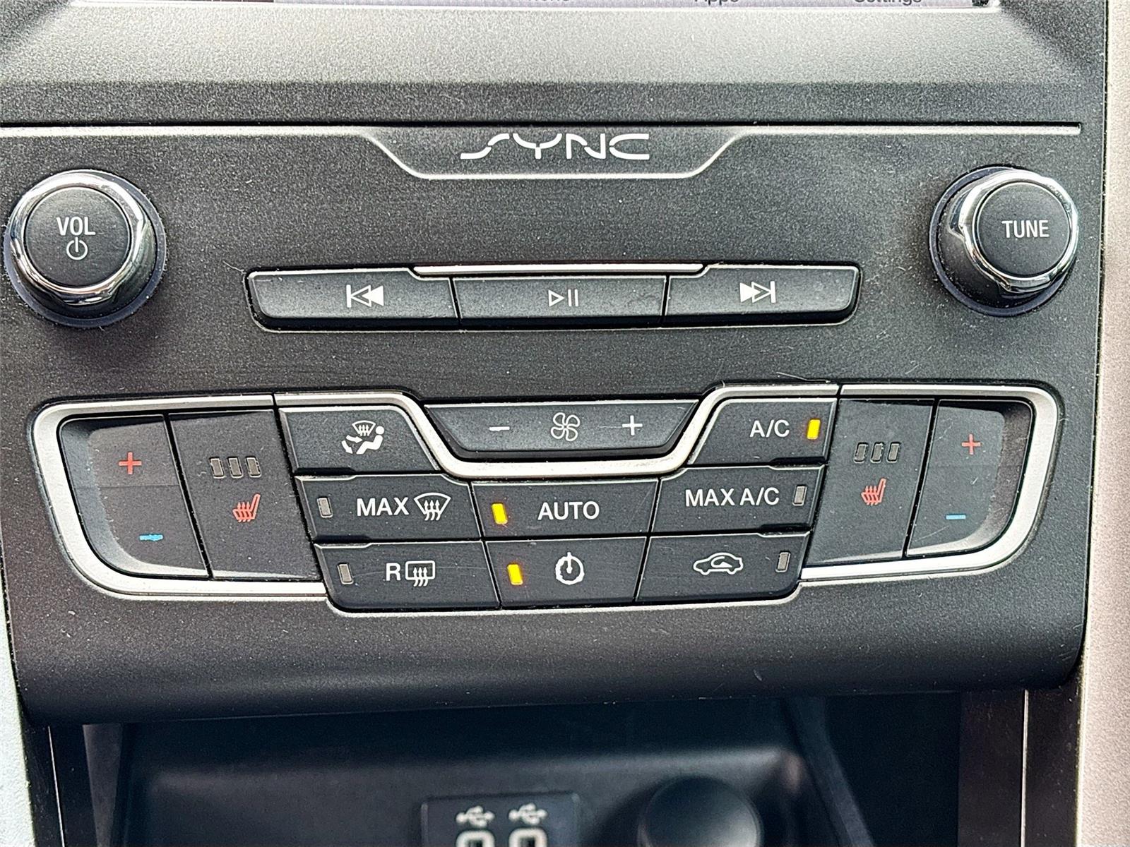 2019 Ford Fusion SEL