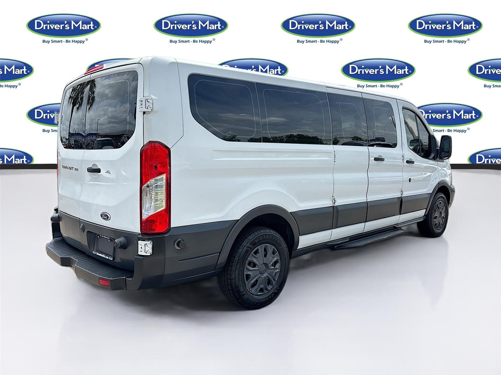 2017 Ford Transit Wagon XLT