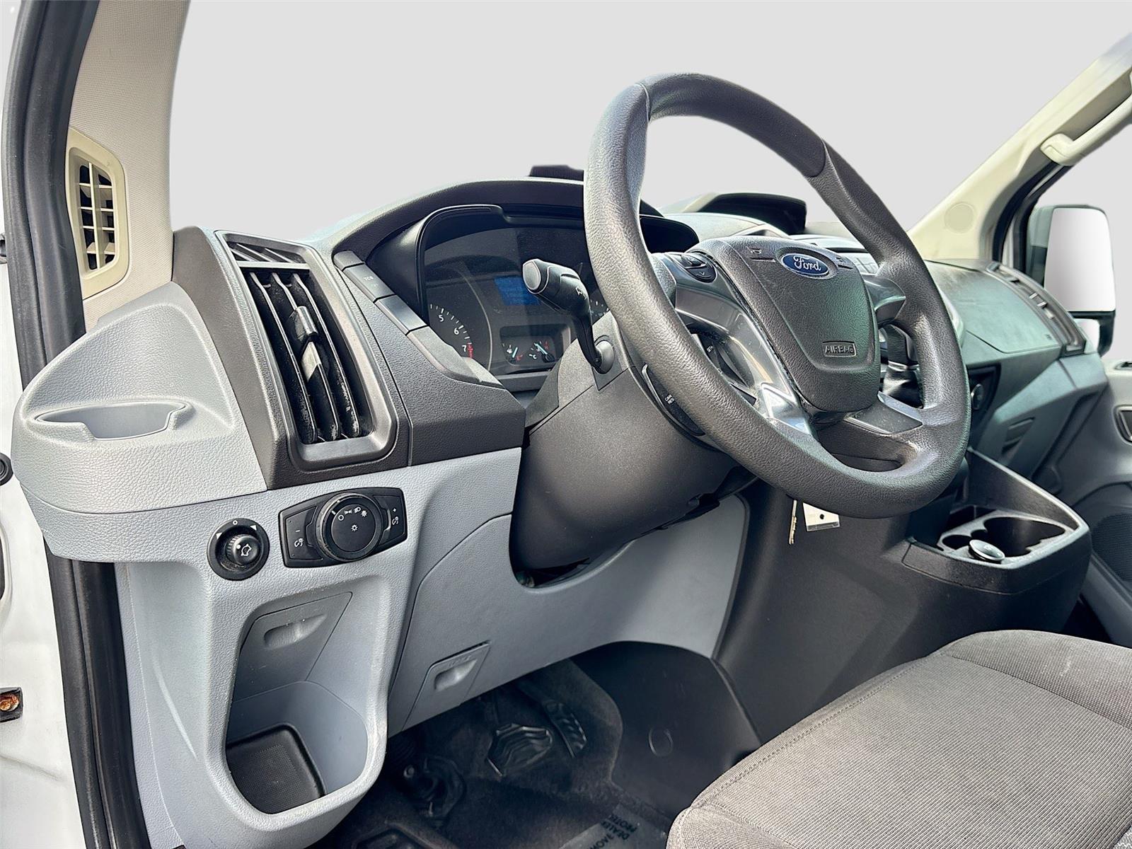 2017 Ford Transit Wagon XLT