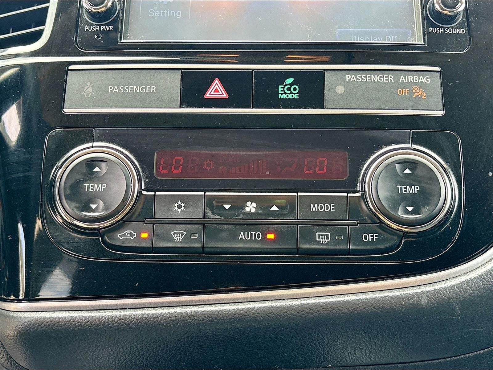 2019 Mitsubishi Outlander ES