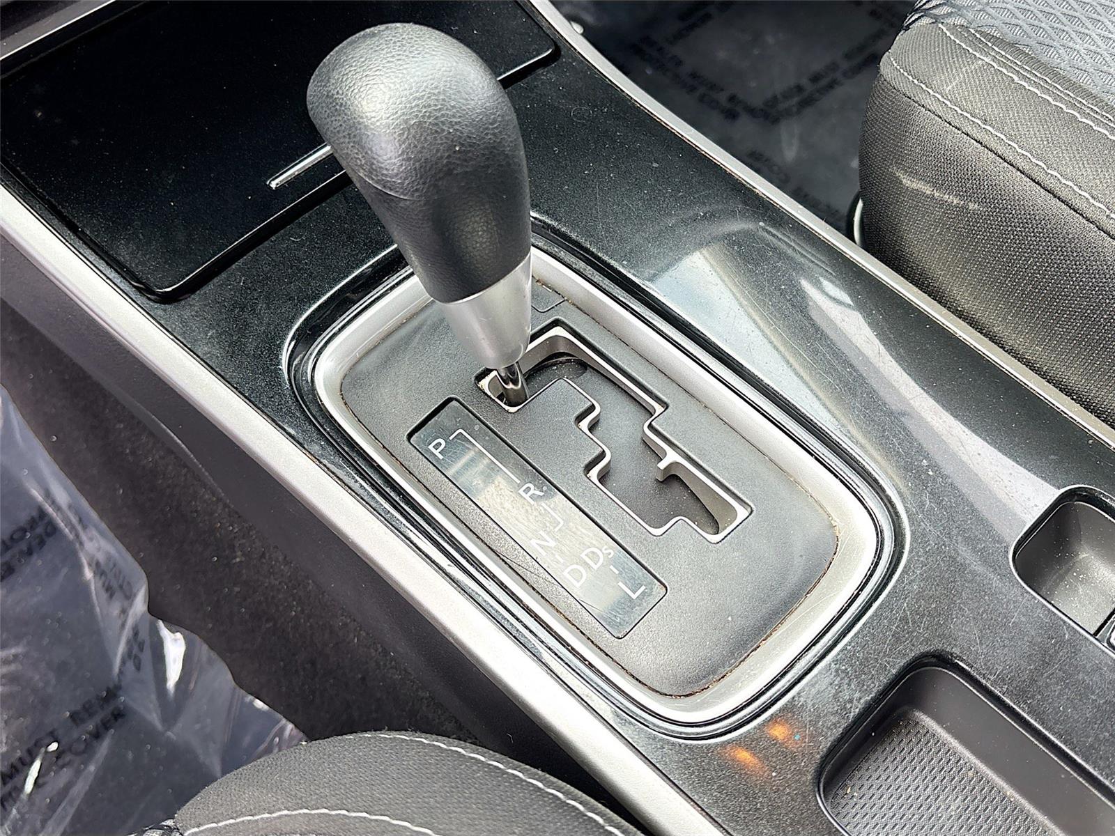 2019 Mitsubishi Outlander ES