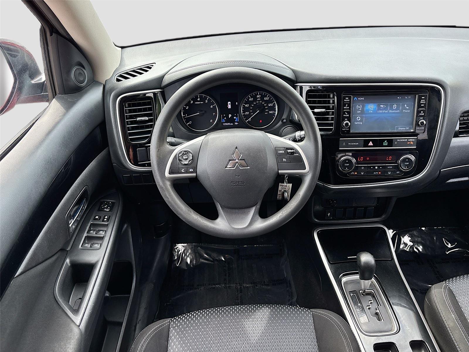 2019 Mitsubishi Outlander ES