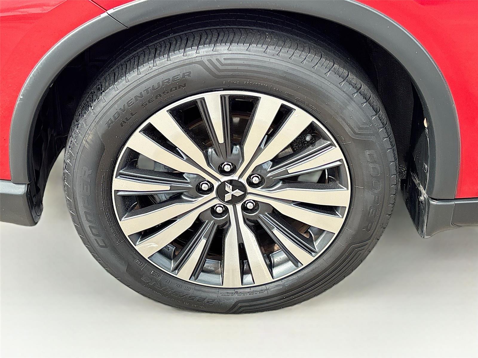 2019 Mitsubishi Outlander ES