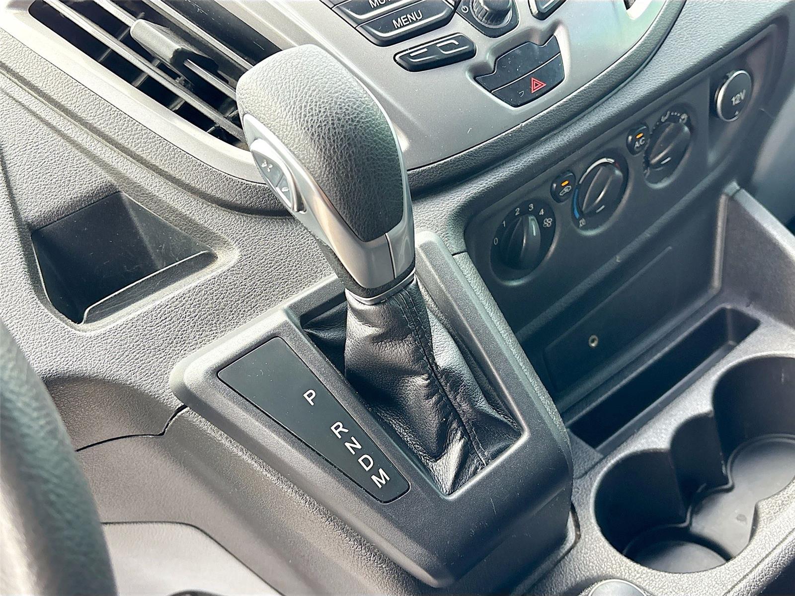 2017 Ford Transit Wagon XLT