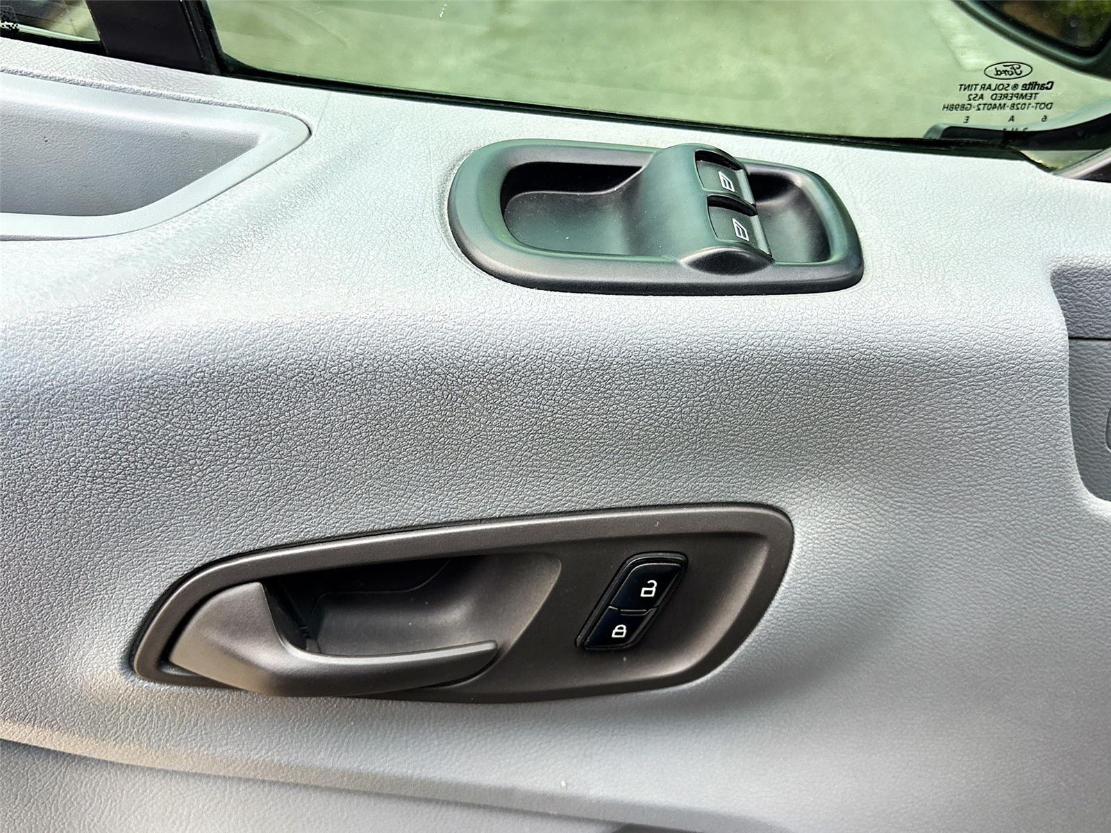 2017 Ford Transit Wagon XLT