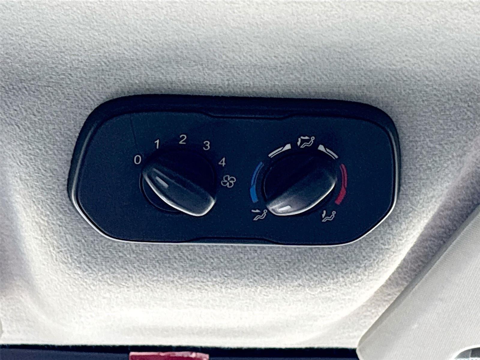 2017 Ford Transit Wagon XLT