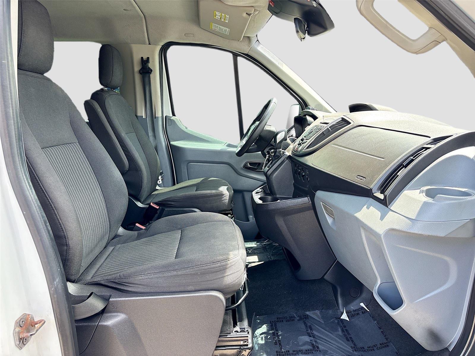 2017 Ford Transit Wagon XLT