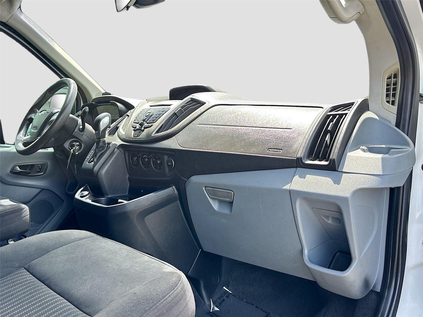 2017 Ford Transit Wagon XLT