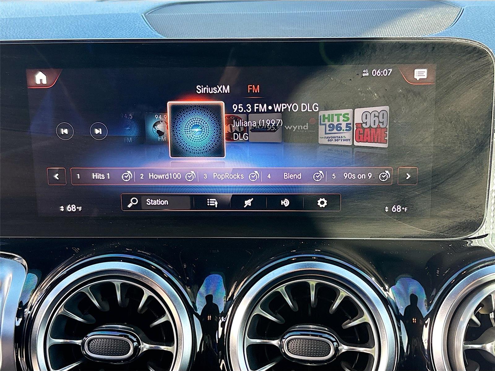 2023 Mercedes-Benz EQB EQB 250+