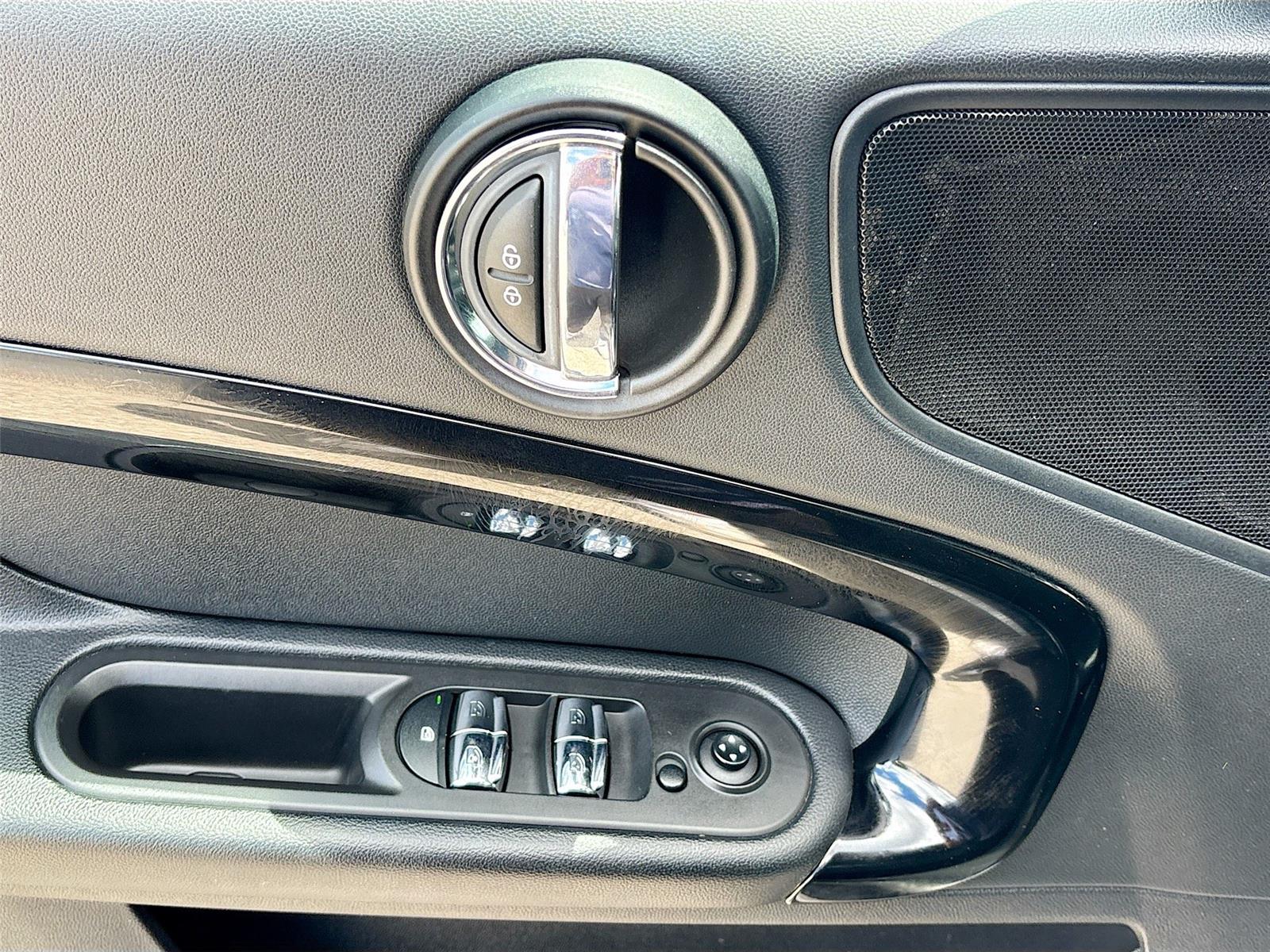 2017 MINI Countryman Cooper