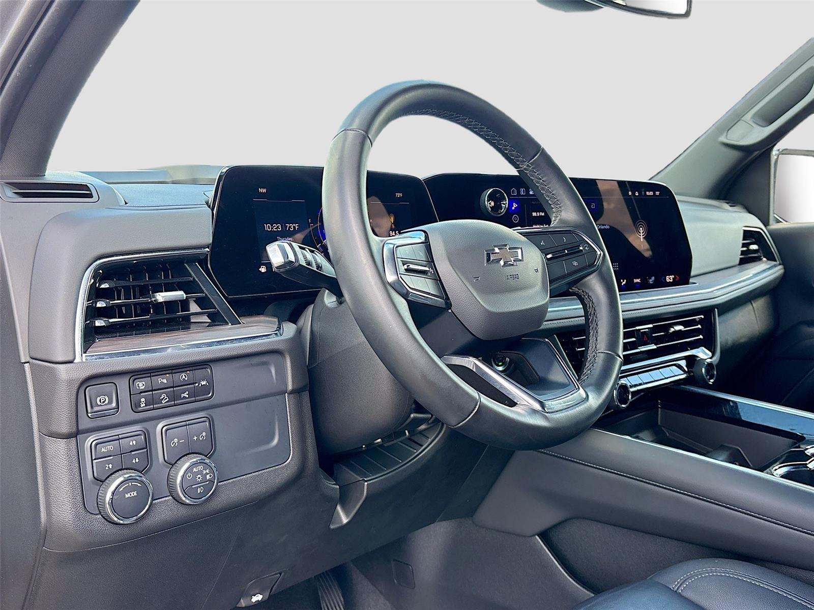 2025 Chevrolet Suburban Z71