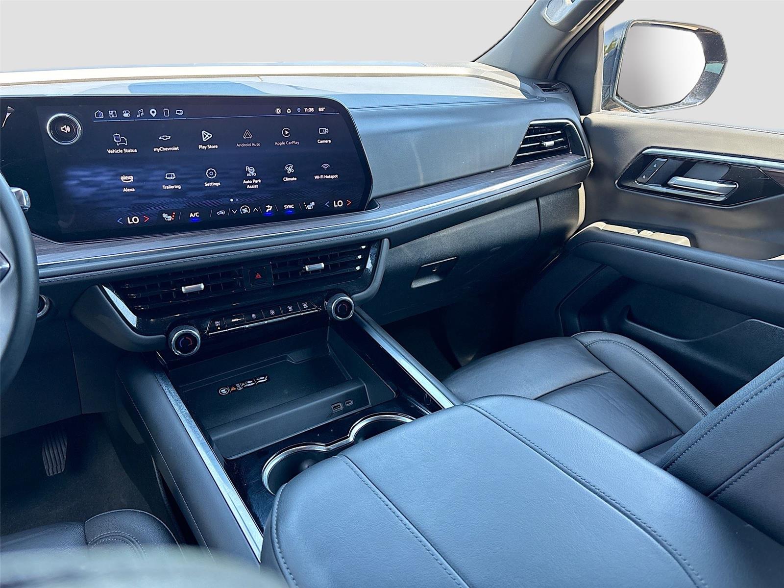 2025 Chevrolet Suburban Z71