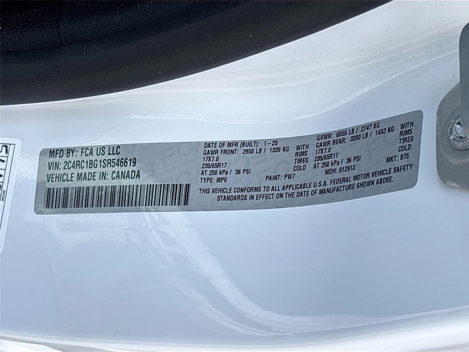 2025 Chrysler Pacifica Select