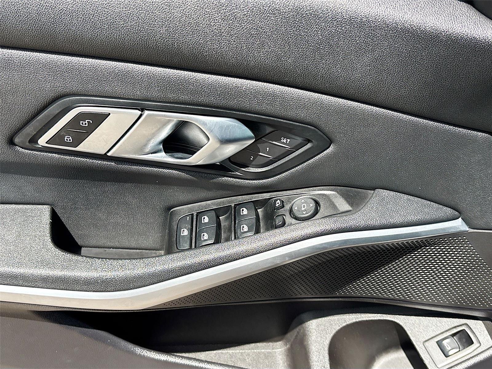 2020 BMW 3 Series 330i xDrive