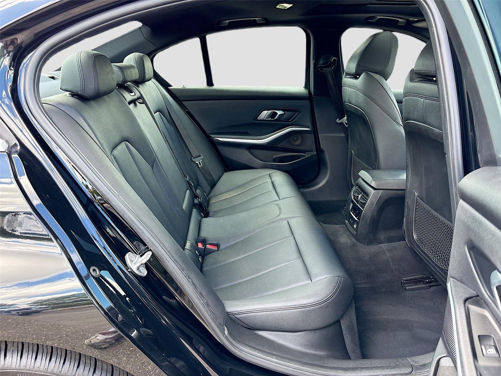 2020 BMW 3 Series 330i xDrive